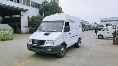 依維柯短軸冷藏車（國(guó)六）